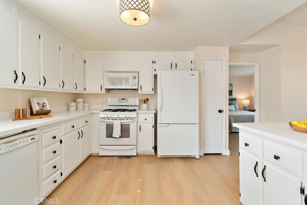 98af5a3b Bd4e 4f68 Ad69 72f2db4915ce