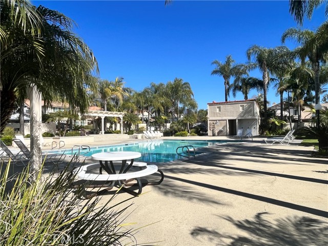 Detail Gallery Image 39 of 44 For 1299 Dogwood, Upland,  CA 91784 - 4 Beds | 2 Baths