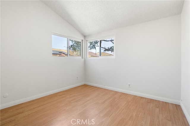 Detail Gallery Image 15 of 39 For 4741 Cardena, Yorba Linda,  CA 92886 - 3 Beds | 2/1 Baths