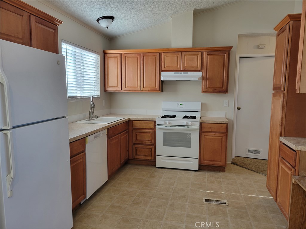 54187 Scouts Lane