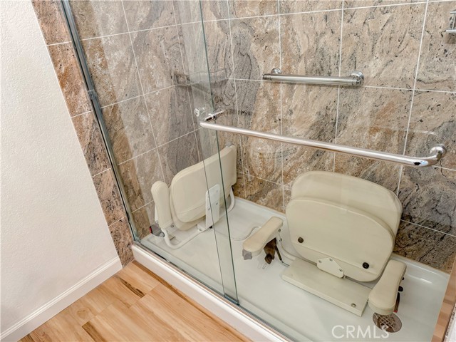 Detail Gallery Image 9 of 17 For 14500 Las Palmas Dr #42,  Bakersfield,  CA 93306 - 3 Beds | 2/1 Baths