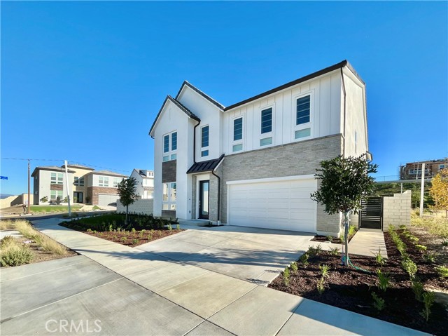 Detail Gallery Image 2 of 60 For 27510 Elderberry Dr, Valencia,  CA 91381 - 5 Beds | 5/1 Baths