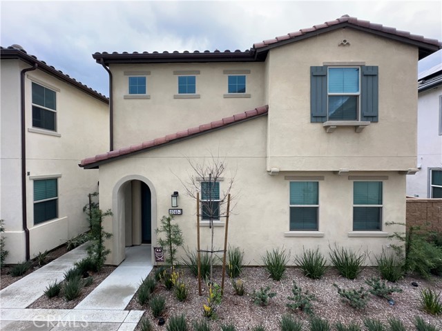 Detail Gallery Image 1 of 57 For 16040 Jamie Ln #3,  Fontana,  CA 92336 - 4 Beds | 3 Baths