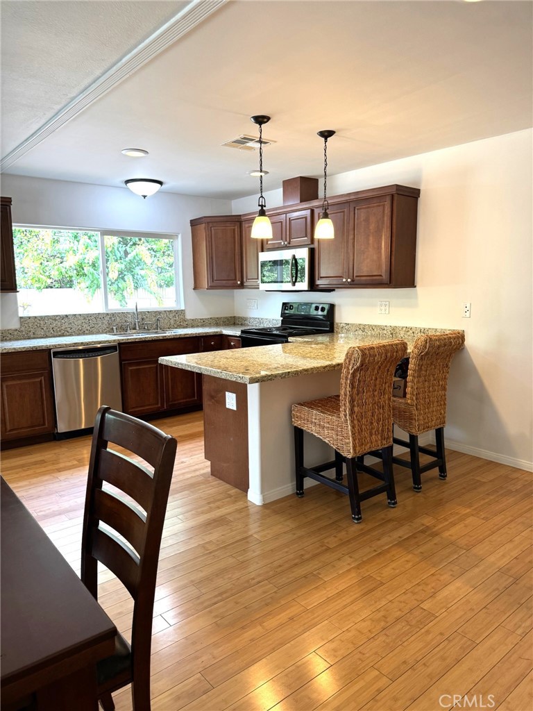 MLS #SR25183513 img 9