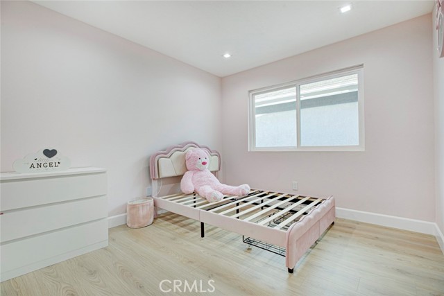 Detail Gallery Image 51 of 63 For 28030 Kenton, Saugus,  CA 91350 - 5 Beds | 3 Baths