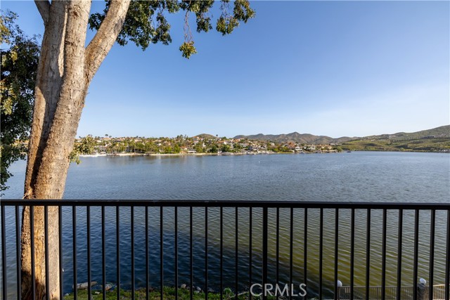 Detail Gallery Image 19 of 47 For 22164 Treasure Island Dr #20,  Canyon Lake,  CA 92587 - 2 Beds | 2 Baths