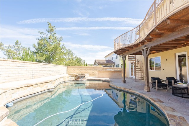 Detail Gallery Image 27 of 33 For 17425 Honey Maple, Canyon Country,  CA 91387 - 4 Beds | 3 Baths