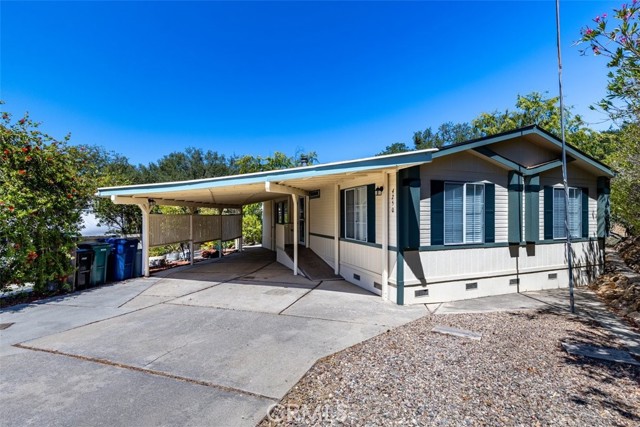 4250 Skylink Lane, Paso Robles CA: https://media.crmls.org/medias/98b41367-12cc-4f33-a9ed-381e5930d1fa.jpg