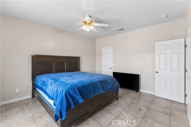 Detail Gallery Image 10 of 12 For 8301 Underwood Ave, California City,  CA 93505 - 3 Beds | 2 Baths