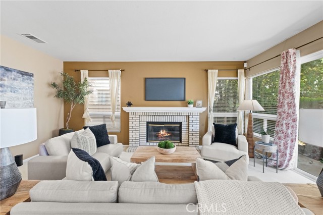 Detail Gallery Image 19 of 45 For 45422 Camino Monzon, Temecula,  CA 92592 - 4 Beds | 4 Baths