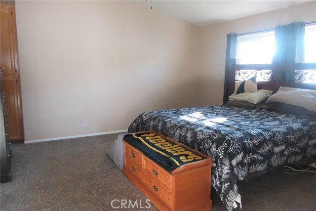 Detail Gallery Image 16 of 28 For 13531 Thistle St, Victorville,  CA 92392 - 3 Beds | 2 Baths