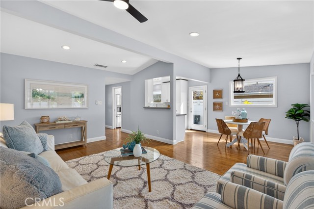 Detail Gallery Image 11 of 49 For 4926 Jacques, Torrance,  CA 90503 - 3 Beds | 2 Baths