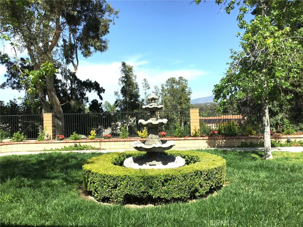 98b51330 Efac 4112 A0bd 97c54b5d7dd5