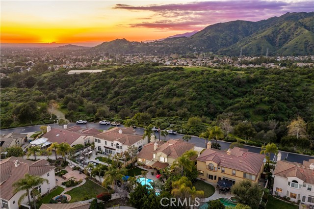 Detail Gallery Image 4 of 75 For 5376 Edgewood Dr, La Verne,  CA 91750 - 4 Beds | 3 Baths