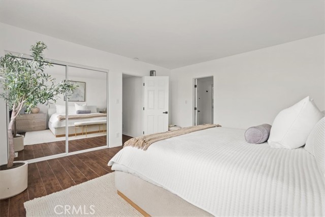 Detail Gallery Image 22 of 61 For 5160 Medina Rd, Woodland Hills,  CA 91364 - 3 Beds | 2/1 Baths