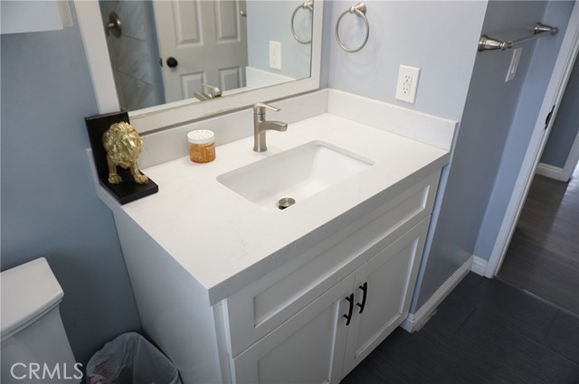10109 Noble Avenue, Mission Hills (San Fernando) CA: https://media.crmls.org/medias/98b89375-67ba-4bb1-90c9-17964b0c86f5.jpg