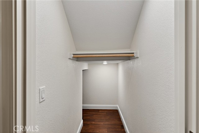 Detail Gallery Image 3 of 33 For 242 Montage Dr, Merced,  CA 95348 - 5 Beds | 4 Baths