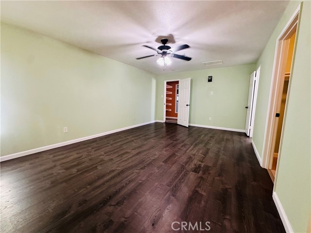 Detail Gallery Image 5 of 11 For 761 N L St, San Bernardino,  CA 92411 - 4 Beds | 2 Baths