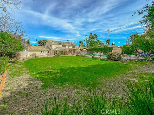 17512 Superior Street photo 56