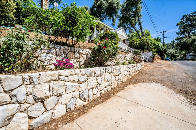 Detail Gallery Image 4 of 43 For 250 Pasadena Ave, Sonora,  CA 95370 - 3 Beds | 1/1 Baths