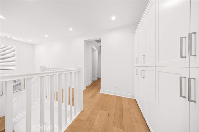 Detail Gallery Image 37 of 74 For 113 Imagination Trail, Irvine,  CA 92620 - 4 Beds | 3/1 Baths