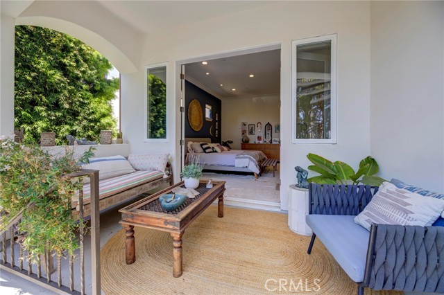 Detail Gallery Image 13 of 75 For 700 Avenue C, Redondo Beach,  CA 90277 - 5 Beds | 5/1 Baths