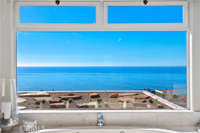 Detail Gallery Image 39 of 57 For 535 Dunnegan Dr, Laguna Beach,  CA 92651 - 4 Beds | 3/1 Baths