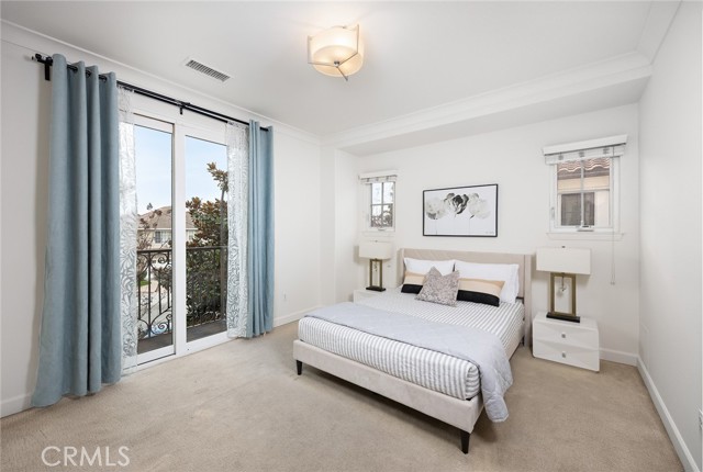 Detail Gallery Image 20 of 31 For 1088 Sunset Bld a,  Arcadia,  CA 91007 - 3 Beds | 3 Baths