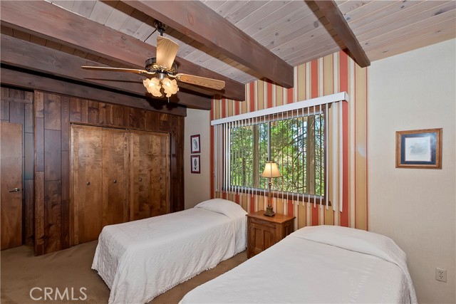 Detail Gallery Image 34 of 45 For 965 Lausanne Dr, Crestline,  CA 92325 - 4 Beds | 2/1 Baths