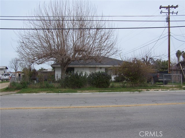 300 W Tulare Avenue, Shafter, CA 