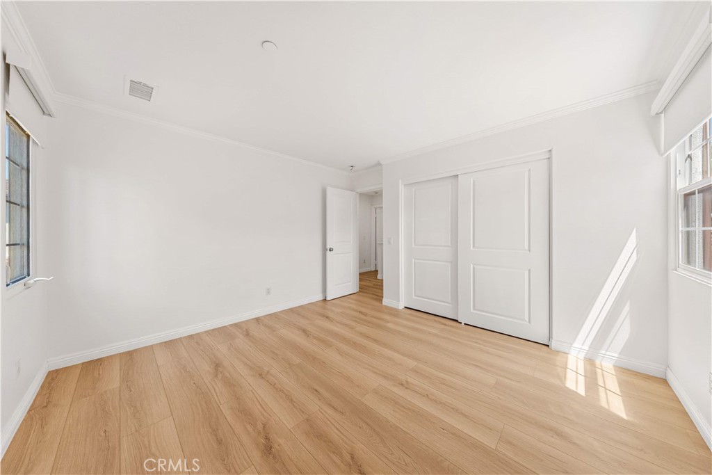 MLS #OC26155229 image #25