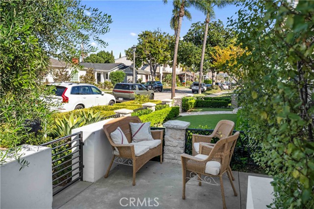 316 Claremont photo 9