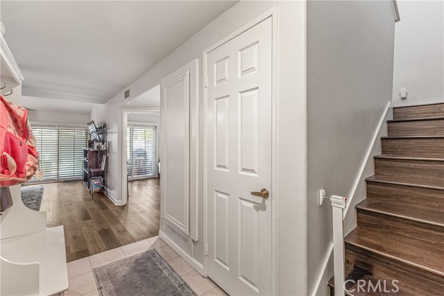 6017 Oldenberg photo 4