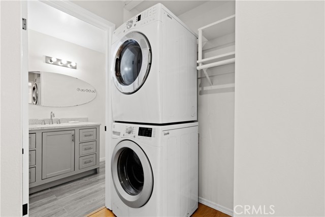 Detail Gallery Image 12 of 16 For 11138 Aqua Vista #55,  North Hollywood,  CA 91602 - 2 Beds | 2 Baths