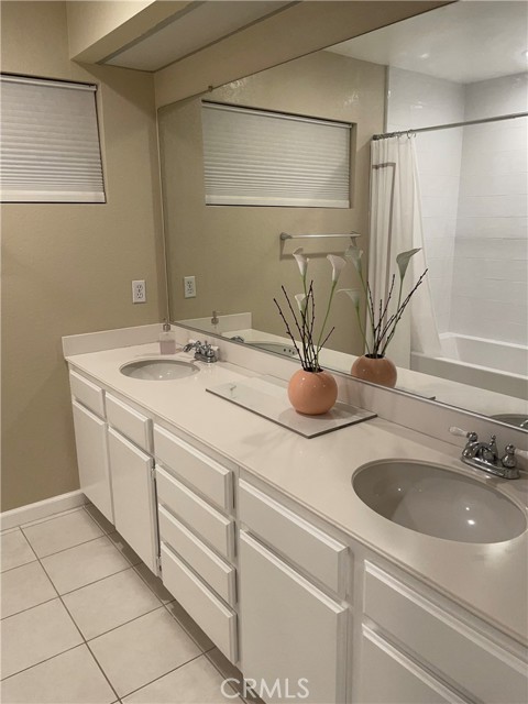 Detail Gallery Image 21 of 33 For 27822 Berwick #66,  Mission Viejo,  CA 92691 - 2 Beds | 2/1 Baths