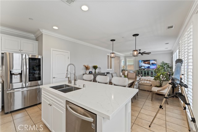 Detail Gallery Image 22 of 73 For 4752 Casillas Way, Fontana,  CA 92336 - 3 Beds | 2/1 Baths