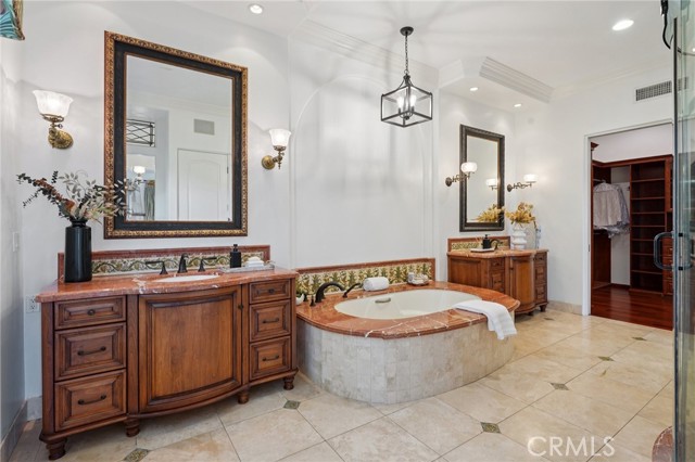 6337 Via Colinita, Rancho Palos Verdes CA: https://media.crmls.org/medias/98bf1c5c-7206-425f-8086-9f703c74d5ca.jpg