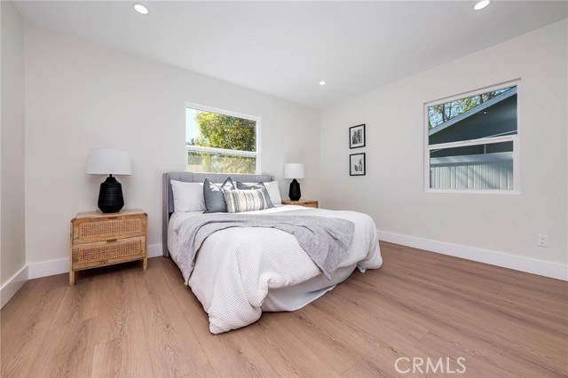 Detail Gallery Image 34 of 36 For 22919 Leonora Dr, Woodland Hills,  CA 91367 - 4 Beds | 2 Baths