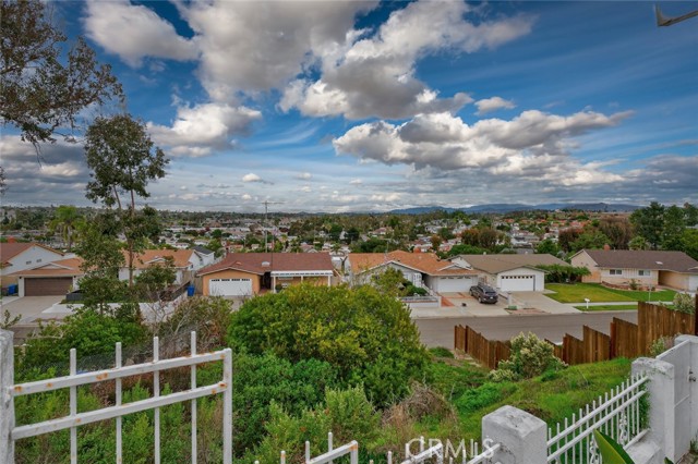 Detail Gallery Image 45 of 56 For 4060 Alto, Oceanside,  CA 92056 - 4 Beds | 2 Baths