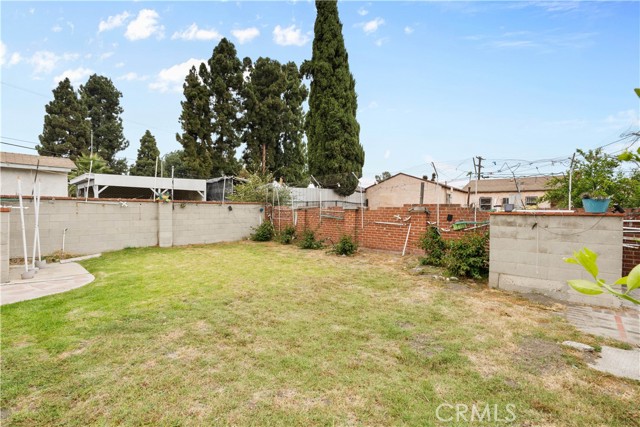 11204 Alvaro Street, Los Angeles CA: https://media.crmls.org/medias/98c0a033-e905-460c-86b6-7256fa74fa6b.jpg