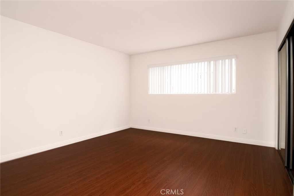 MLS #IV25253372 image #11