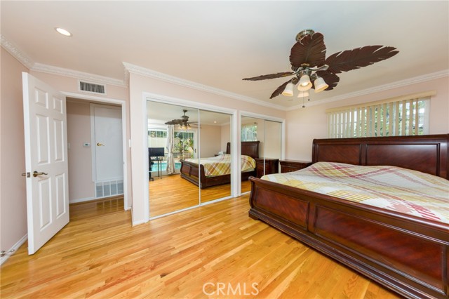 10165 Sully Drive, Sun Valley CA: https://media.crmls.org/medias/98c0ded0-380b-45d3-a074-0fae989ff786.jpg
