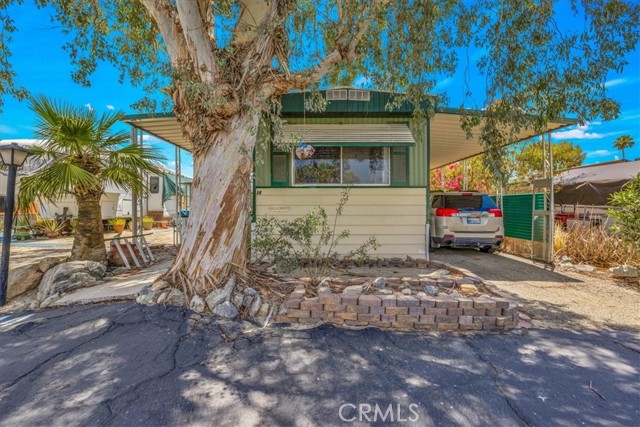 Detail Gallery Image 2 of 18 For 17850 Corkill Rd, Desert Hot Springs,  CA 92241 - 2 Beds | 1 Baths
