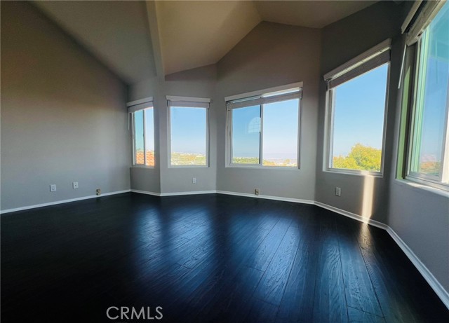 68 Marseille, Laguna Niguel CA: https://media.crmls.org/medias/98c1c56f-080d-4758-8ba5-a20577c6ec44.jpg