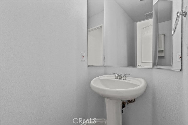 Detail Gallery Image 44 of 72 For 23147 Napa, Valencia,  CA 91354 - 2 Beds | 3 Baths