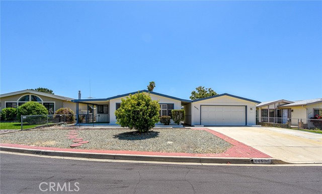 44591 Springwood Circle, Hemet, CA 92544