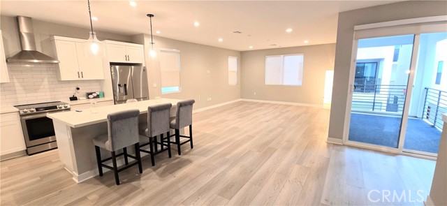 Detail Gallery Image 14 of 64 For 2120 Sagebrush, Gardena,  CA 90249 - 4 Beds | 3 Baths