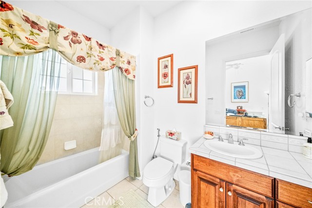 37626 Via Majorca, Murrieta CA: https://media.crmls.org/medias/98c288b7-7201-4a83-a4a4-09dfa653871e.jpg