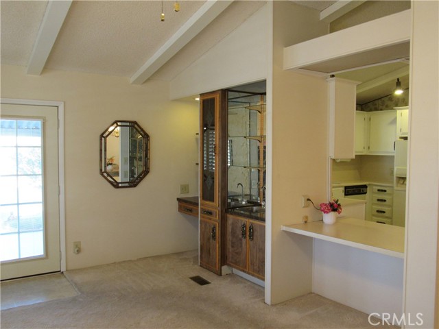 Detail Gallery Image 5 of 25 For 42090 Diadomite Way, Palm Desert,  CA 92260 - 2 Beds | 2 Baths