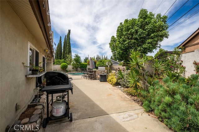 Image 43 of 55 For 590 Espanita